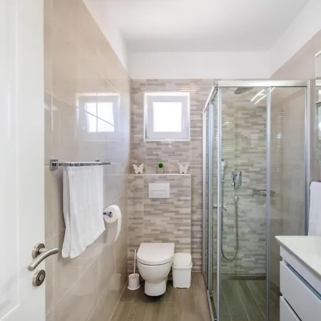 Σπίτι διακοπών 2 Bedroom Awesome In
