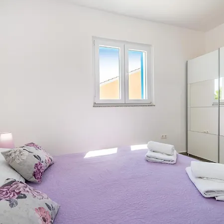 2 Bedroom Awesome In * Maslenica