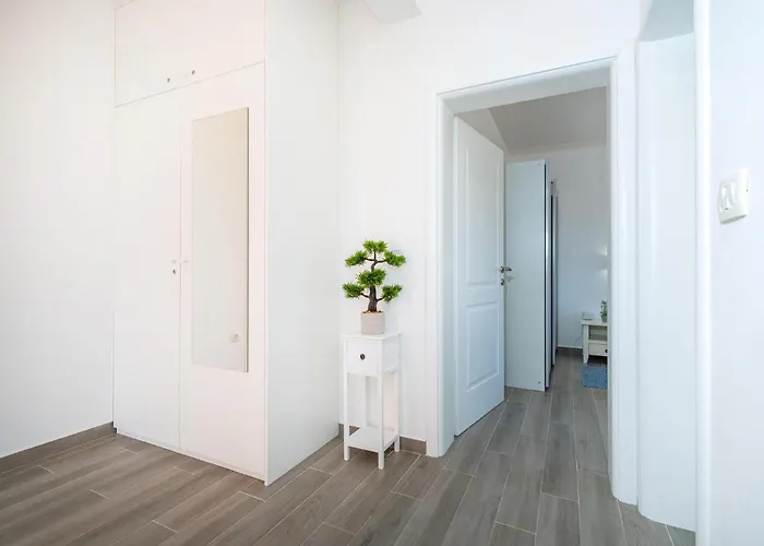 Дом отдыха 2 Bedroom Awesome In Масленица
