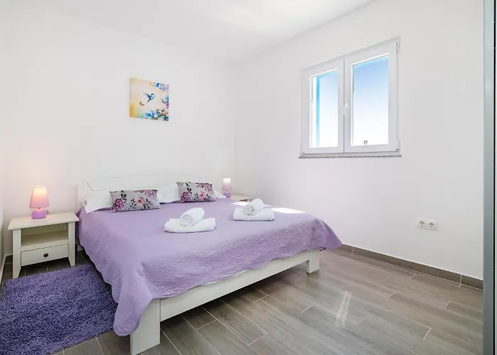 Дом отдыха 2 Bedroom Awesome In *