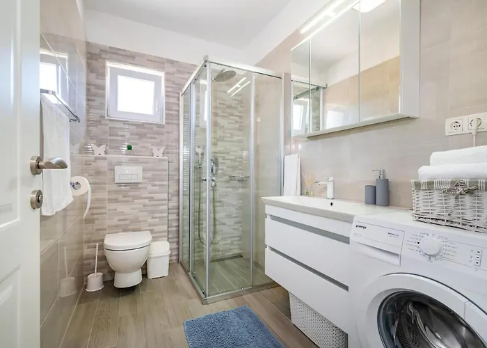 2 Bedroom Awesome In Дом отдыха Масленица